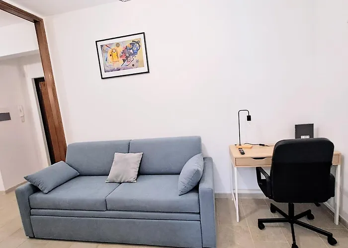 Appartamento Cozy Near Metro A